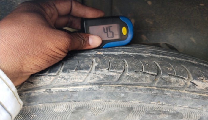 2020 Ford FREESTYLE TITANIUM PLUS 1.2 PETROL, Petrol, Manual, 1,11,517 km, tyre