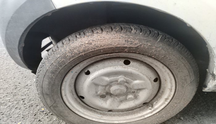 2011 Tata Nano CX, Petrol, Manual, 48,838 km, tyre