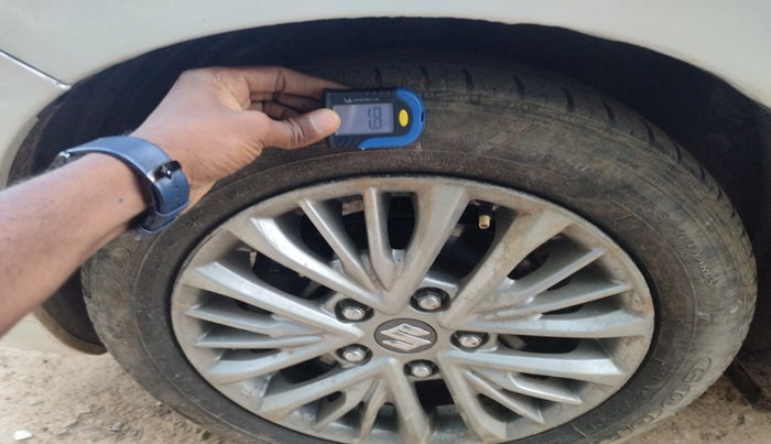 2019 Maruti Ertiga ZXI+ SHVS, Petrol, Manual, 1,01,745 km, tyre