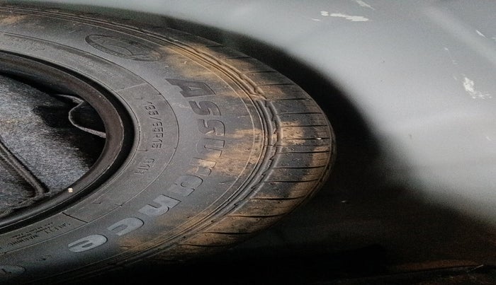 2021 KIA SONET HTX 1.5, Diesel, Manual, 50,098 km, tyre