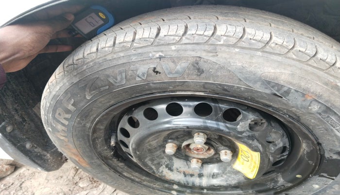 2016 Honda Jazz 1.2L I-VTEC V, Petrol, Manual, 56,900 km, tyre