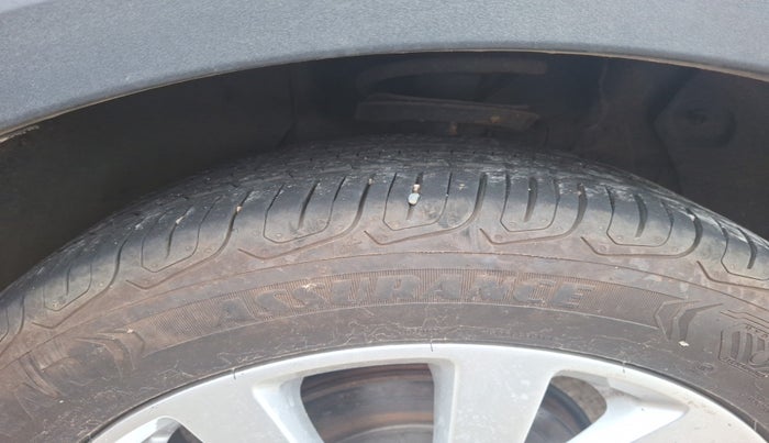 2022 MG ASTOR SUPER 1.5 MT, Petrol, Manual, 20,118 km, tyre