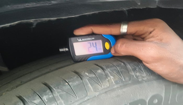 2019 Maruti Vitara Brezza ZDI PLUS, Diesel, Manual, 45,000 km, tyre