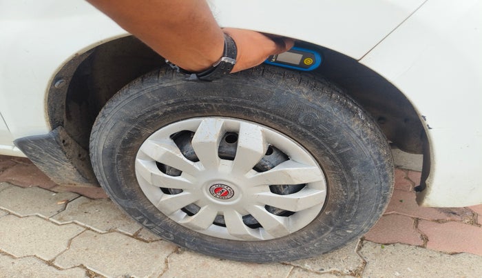 2019 Maruti Alto LXI, Petrol, Manual, 23,285 km, tyre