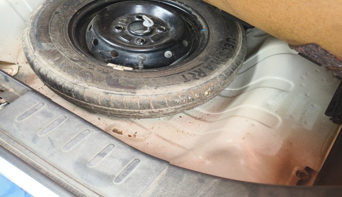 2019 Maruti Alto LXI, Petrol, Manual, 23,285 km, tyre