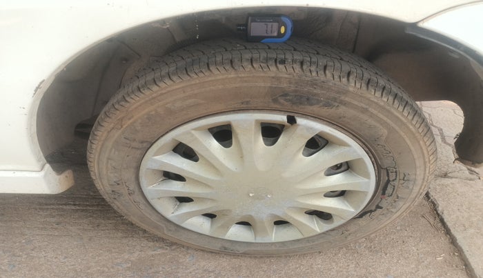 2011 Tata Indigo ECS LX CR4, Diesel, Manual, 76,131 km, tyre