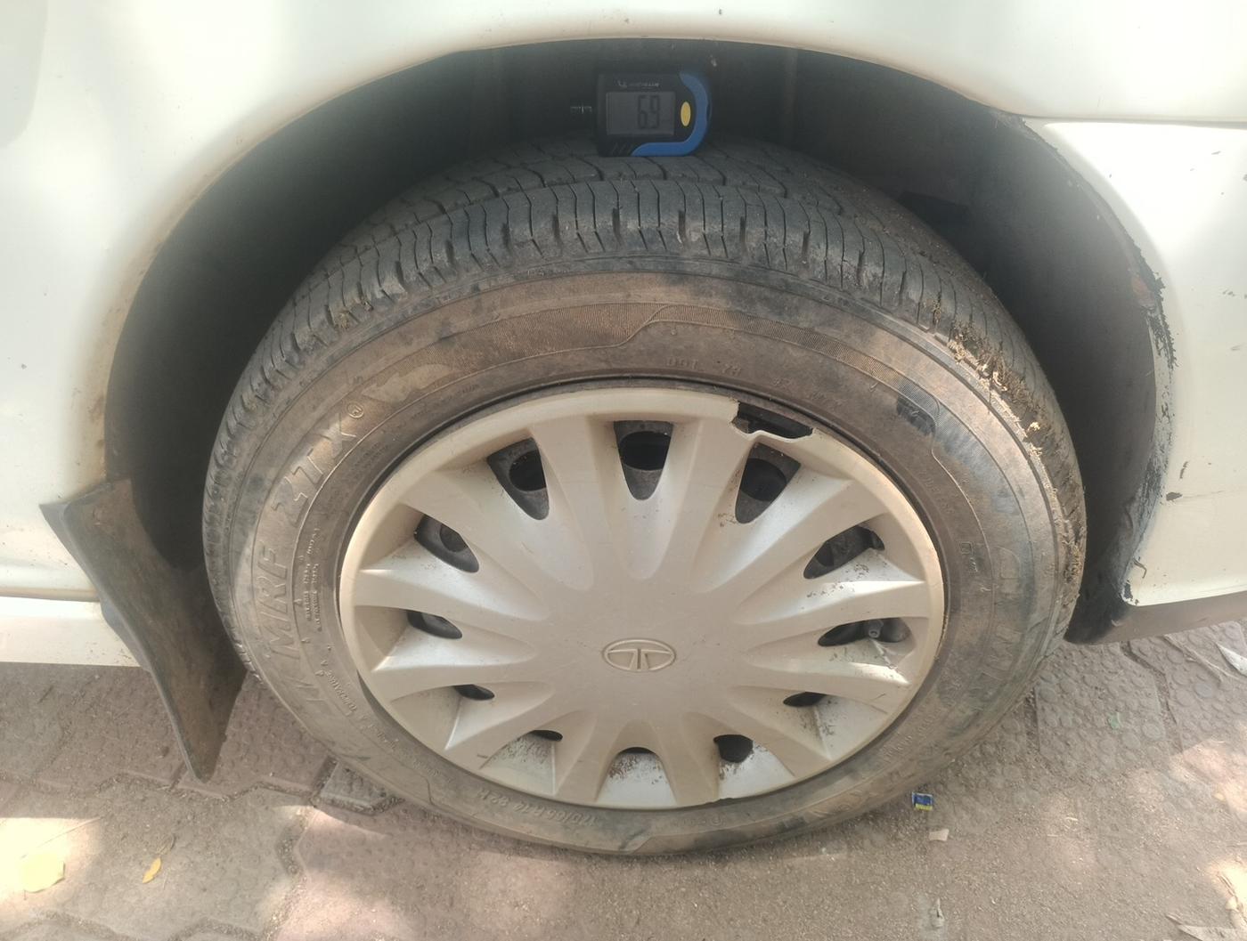 2011 Tata Indigo ECS LX CR4, Diesel, Manual, 76,131 km, tyre