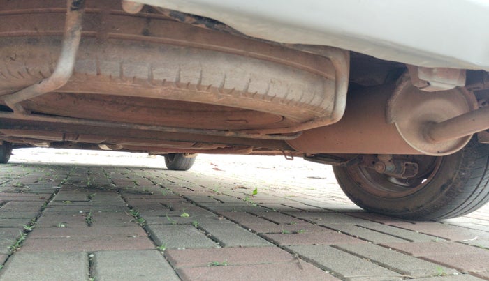 2017 Maruti Ertiga VXI, Petrol, Manual, 96,241 km, tyre