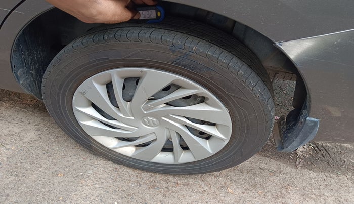 2019 Maruti Ertiga VXI SHVS, Petrol, Manual, 1,08,676 km, tyre