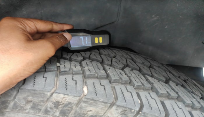 2023 Mahindra Thar LX HT PETROL 4WD MT, Petrol, Manual, 10,535 km, tyre