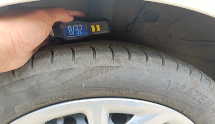 2017 Hyundai Grand i10 SPORTZ U2 1.2 CRDI, Diesel, Manual, 51,416 km, tyre