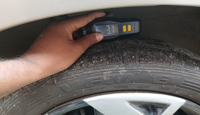 2011 Maruti Zen Estilo VXI, Petrol, Manual, 1,07,230 km, tyre