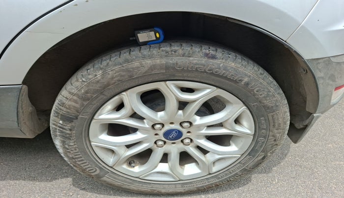 2015 Ford Ecosport TITANIUM 1.5L DIESEL, Diesel, Manual, 95,526 km, tyre