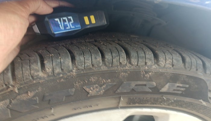 2015 Ford Figo Aspire TITANIUM 1.2 PETROL, Petrol, Manual, 46,046 km, tyre