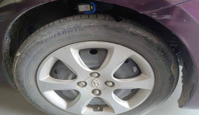 2013 Hyundai Verna FLUIDIC 1.6 CRDI EX, Diesel, Manual, 1,01,806 km, tyre