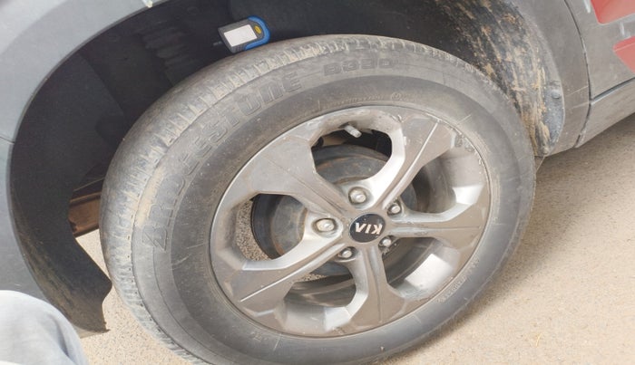 2020 KIA SELTOS HTK PLUS 1.5, Petrol, Manual, 36,478 km, tyre