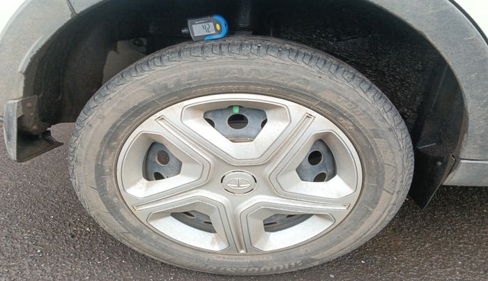 2023 Tata NEXON XM PETROL, Petrol, Manual, 18,638 km, tyre