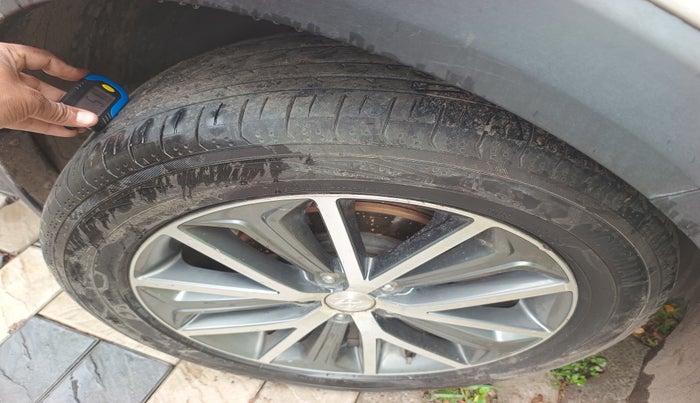 2018 Hyundai Tucson GLS 2WD AT DIESEL, Diesel, Automatic, 1,26,000 km, tyre