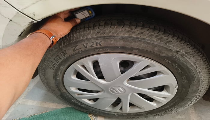 2015 Maruti Swift Dzire VDI ABS, Diesel, Manual, 62,403 km, tyre
