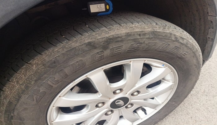 2019 Mahindra XUV500 W9, Diesel, Manual, 1,05,091 km, tyre