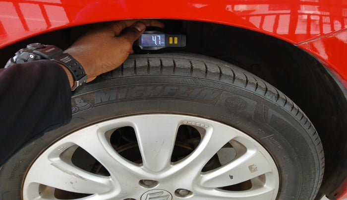 2016 Maruti Baleno ALPHA PETROL 1.2, Petrol, Manual, 1,13,175 km, tyre