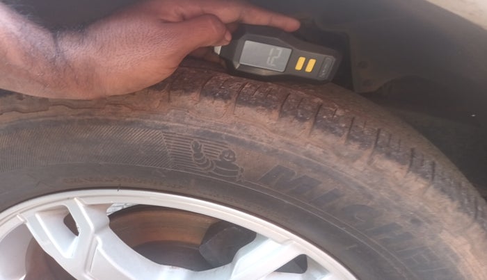 2016 Mahindra Scorpio S10, Diesel, Manual, 1,08,711 km, tyre