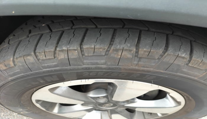 2021 Mahindra ALTURAS G4 4WD AT, Diesel, Automatic, 78,615 km, tyre