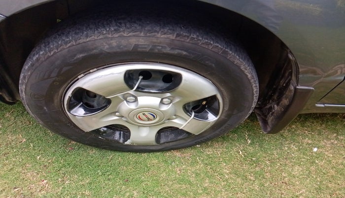 2010 Maruti SX4 VXI, Petrol, Manual, 67,777 km, tyre