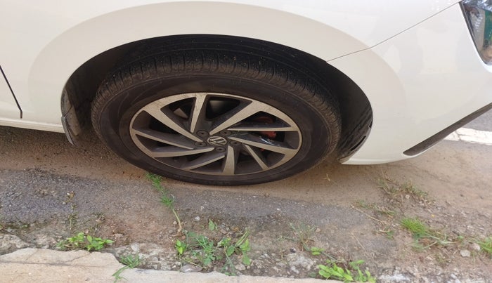 2023 Volkswagen VIRTUS Topline 1.0 TSI AT (Electric Seats), Petrol, Automatic, 8,700 km, tyre