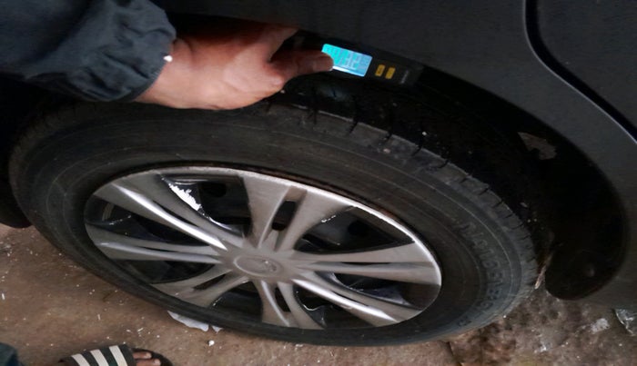 2014 Maruti Ertiga VDI, Diesel, Manual, 1,30,168 km, tyre