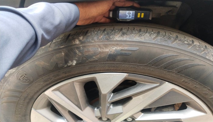 2023 Hyundai Tucson SIGNATURE 2.0 AT PETROL, Petrol, Automatic, 14,961 km, tyre