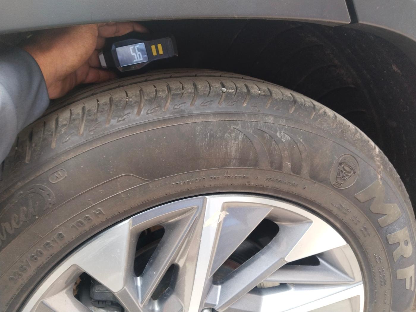 2023 Hyundai Tucson SIGNATURE 2.0 AT PETROL, Petrol, Automatic, 14,961 km, tyre