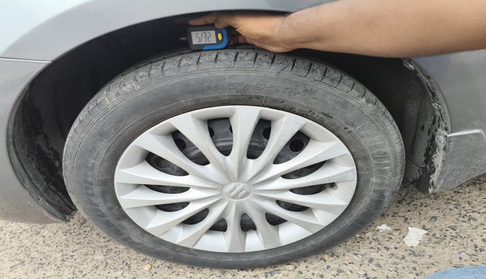 2016 Maruti Ciaz VXI+, Petrol, Manual, 1,09,794 km, tyre