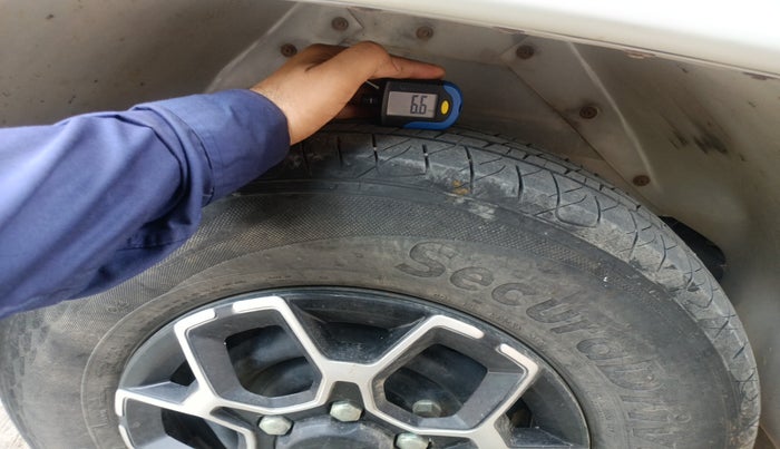 2023 Mahindra Bolero B6, Diesel, Manual, 21,165 km, tyre