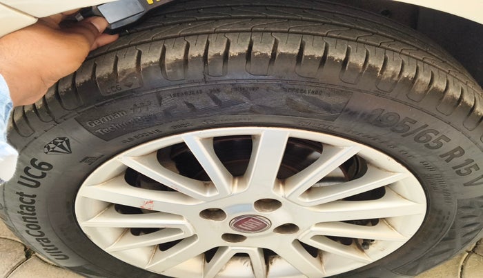 2011 Fiat Linea EMOTION 1.3, Diesel, Manual, 68,555 km, tyre