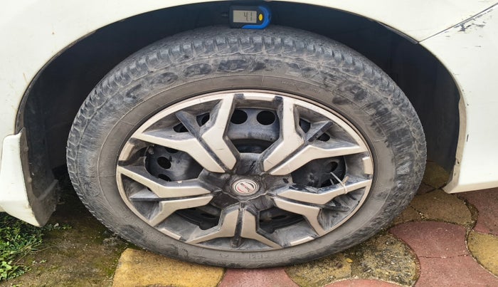 2014 Honda City 1.5L I-VTEC SV, Petrol, Manual, 59,705 km, tyre