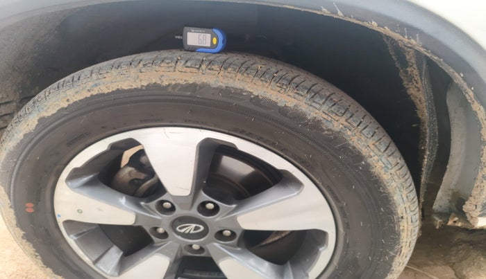 2021 Mahindra ALTURAS G4 4WD AT, Diesel, Automatic, 52,780 km, tyre