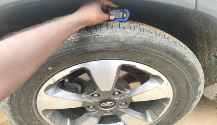 2021 Mahindra ALTURAS G4 4WD AT, Diesel, Automatic, 52,780 km, tyre