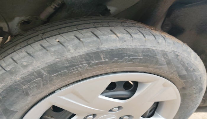 2022 Hyundai VENUE SX 1.2 PETROL, Petrol, Manual, 49,902 km, tyre