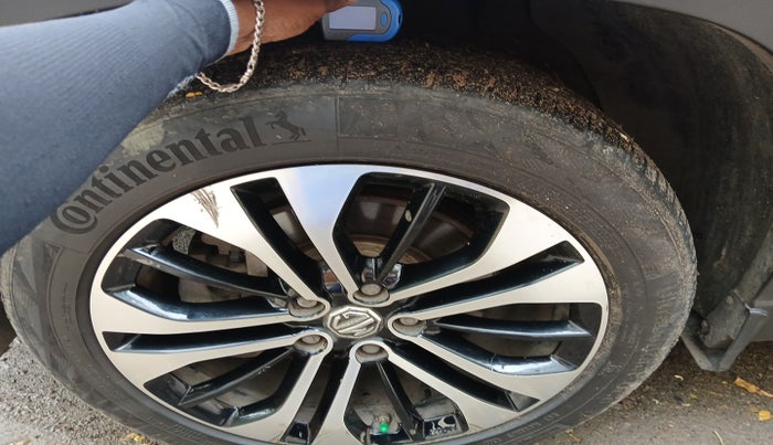 2021 MG HECTOR SHARP 1.5 PETROL CVT, Petrol, Automatic, 83,774 km, tyre