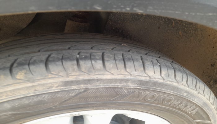 2017 Hyundai Creta SX PLUS 1.6 DIESEL, Diesel, Manual, 1,28,826 km, tyre