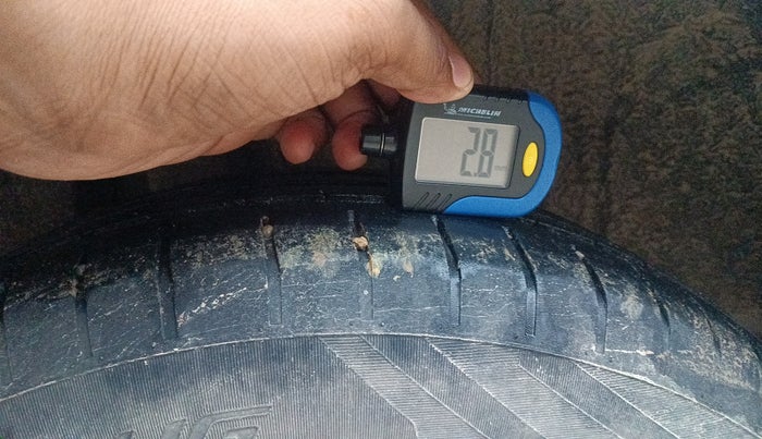 2023 Maruti Baleno SIGMA PETROL 1.2, Petrol, Manual, 87,997 km, tyre