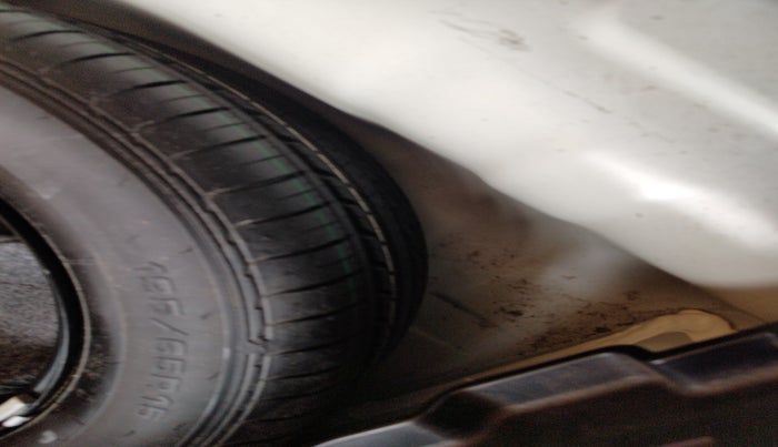 2020 KIA SONET HTK PLUS 1.5, Diesel, Manual, 1,17,031 km, tyre