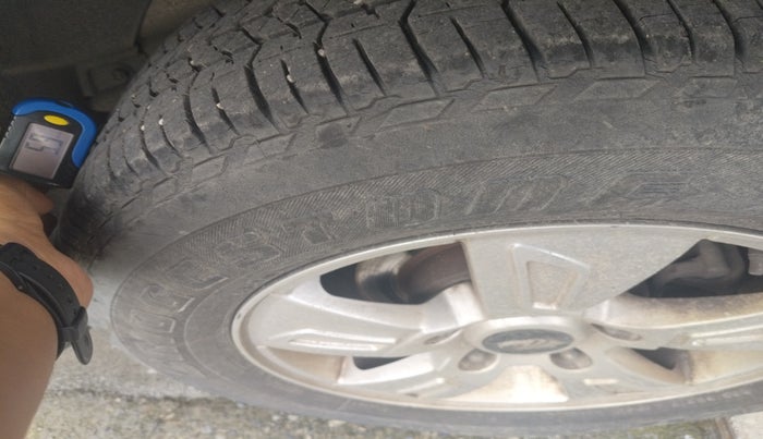 2012 Mahindra XUV500 W8, Diesel, Manual, 68,840 km, tyre