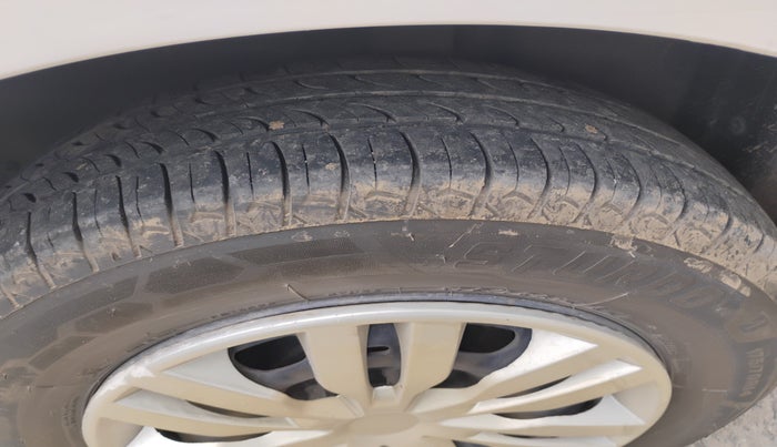 2019 Volkswagen Ameo TRENDLINE 1.5L, Diesel, Manual, 86,216 km, tyre