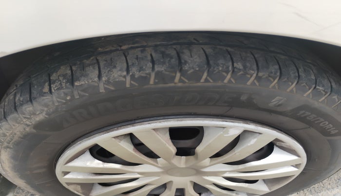 2019 Volkswagen Ameo TRENDLINE 1.5L, Diesel, Manual, 86,216 km, tyre