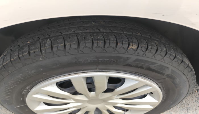 2019 Volkswagen Ameo TRENDLINE 1.5L, Diesel, Manual, 86,216 km, tyre