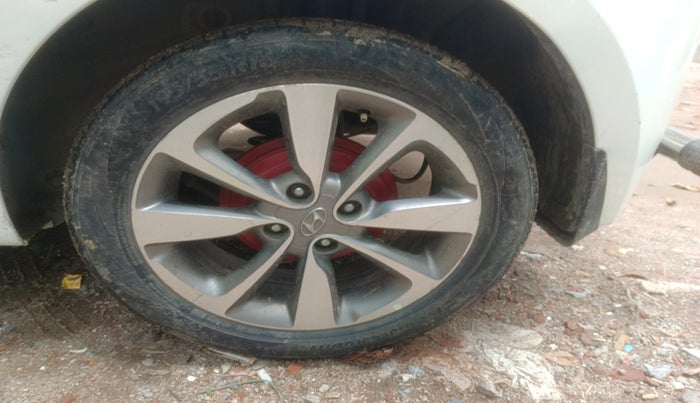 2015 Hyundai Elite i20 SPORTZ 1.2 (O), Petrol, Manual, 74,820 km, tyre