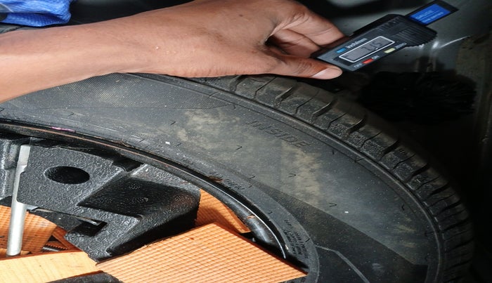 2022 Tata PUNCH ACCOMPLISHED MT, Petrol, Manual, 21,302 km, tyre