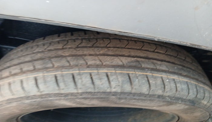 2021 Hyundai ALCAZAR 2.0 SIGNATURE (O) AT 6STR, Petrol, Automatic, 11,280 km, tyre